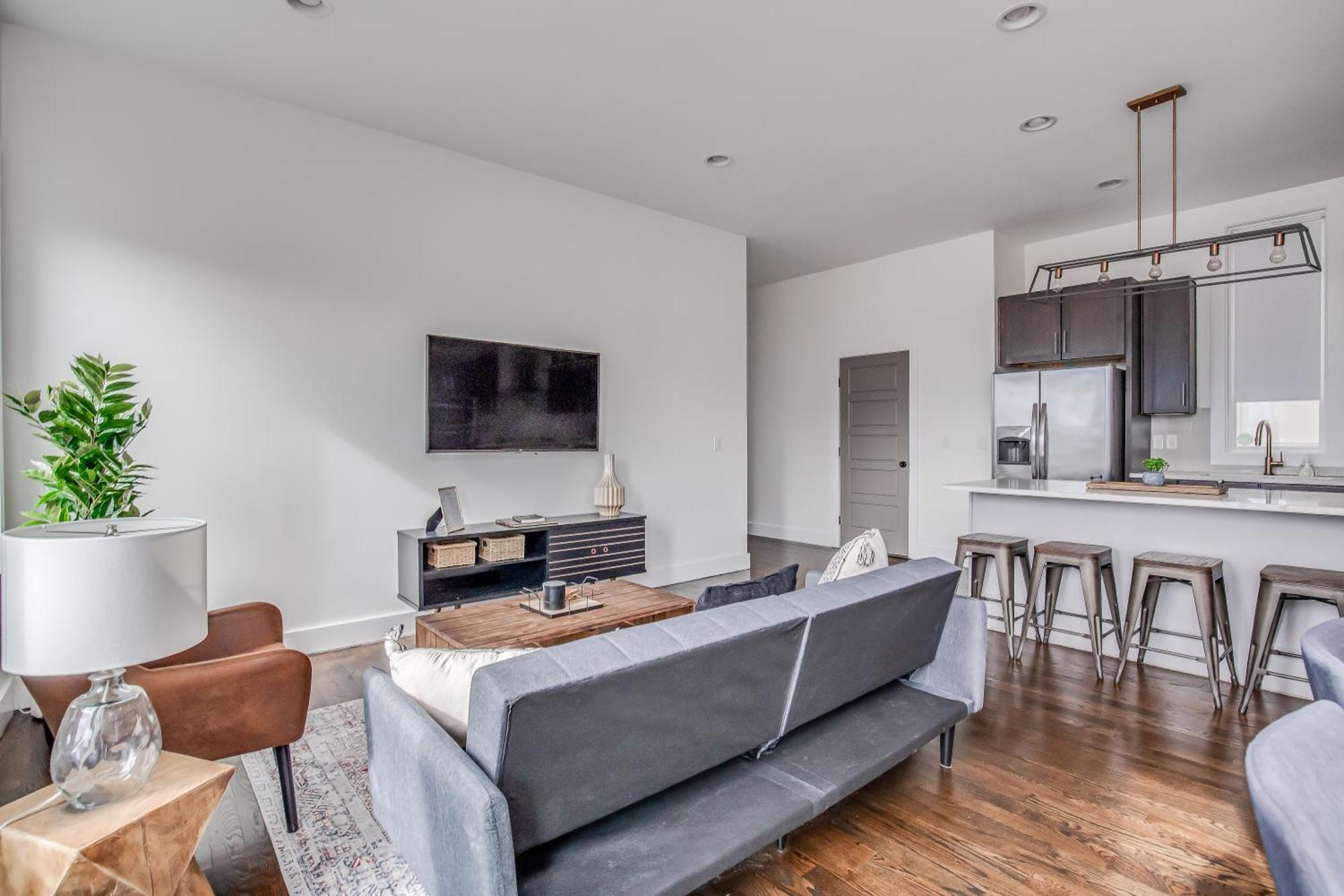 Whiskey House With Rooftop Golf, City Views! 8Min To Downtown! Sleeps 9! Nashville Dış mekan fotoğraf