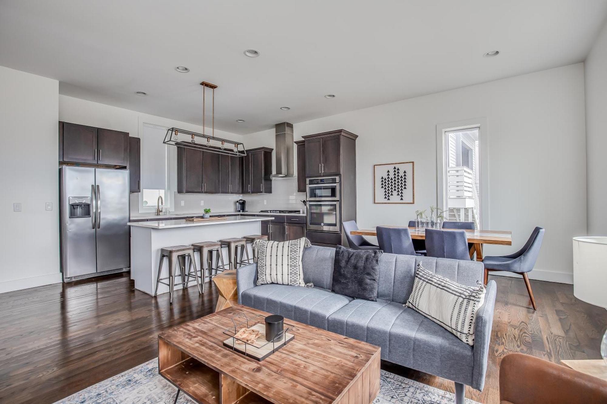Whiskey House With Rooftop Golf, City Views! 8Min To Downtown! Sleeps 9! Nashville Dış mekan fotoğraf