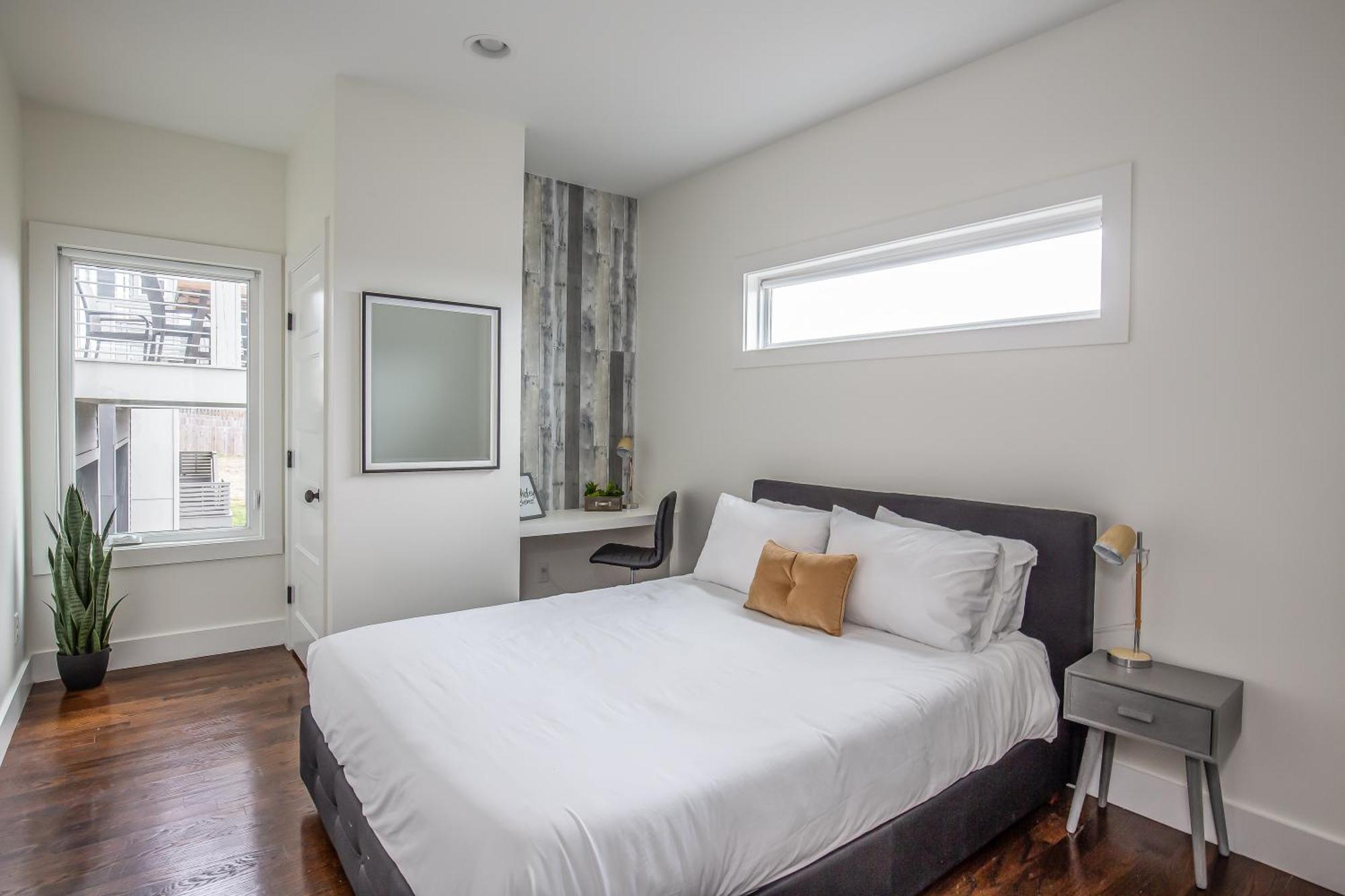 Whiskey House With Rooftop Golf, City Views! 8Min To Downtown! Sleeps 9! Nashville Dış mekan fotoğraf